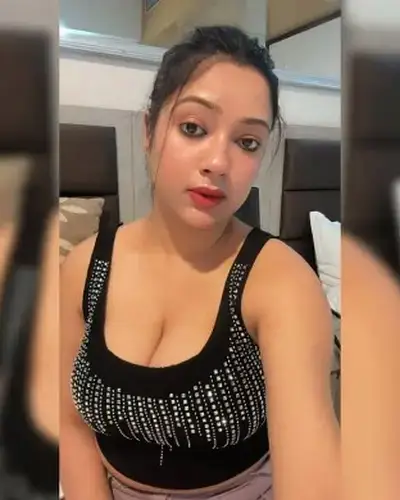 Call Girls Service Kariapatti